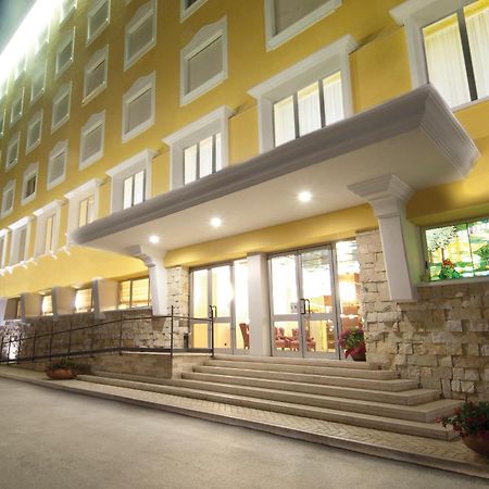 Hotel Complesso Termale Vescine Castelforte Exterior foto